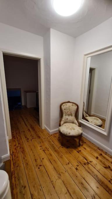 Holzhausen  Grosszuegige Wohnung Auf Dem Hof Historischen Muehle מראה חיצוני תמונה