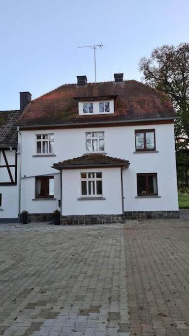 Holzhausen  Grosszuegige Wohnung Auf Dem Hof Historischen Muehle מראה חיצוני תמונה